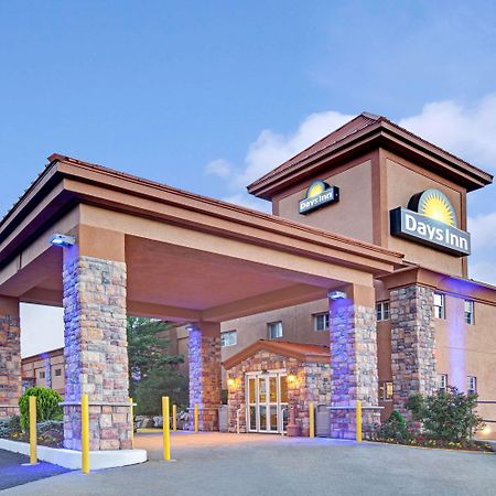 Days Inn By Wyndham Ridgefield Nj Εξωτερικό φωτογραφία